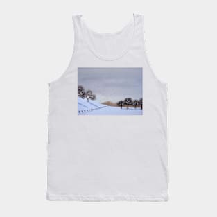 Rural landscape snow scene at christmas Tank Top